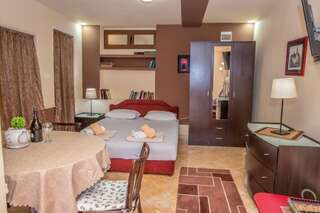 Гостевой дом Jovan Apartments Петровац Трехместный номер «Комфорт»-5